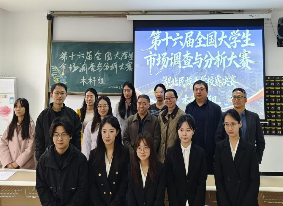 AAFD4EBCE4CD52DFCCD6B2F285DC99D1